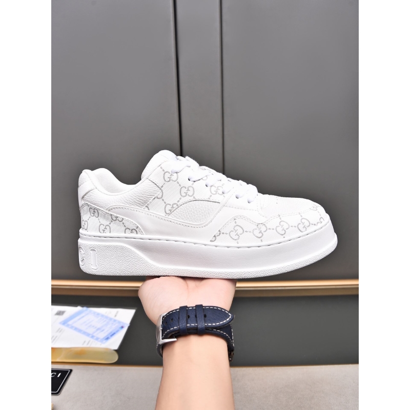 G*u*i casual shoes